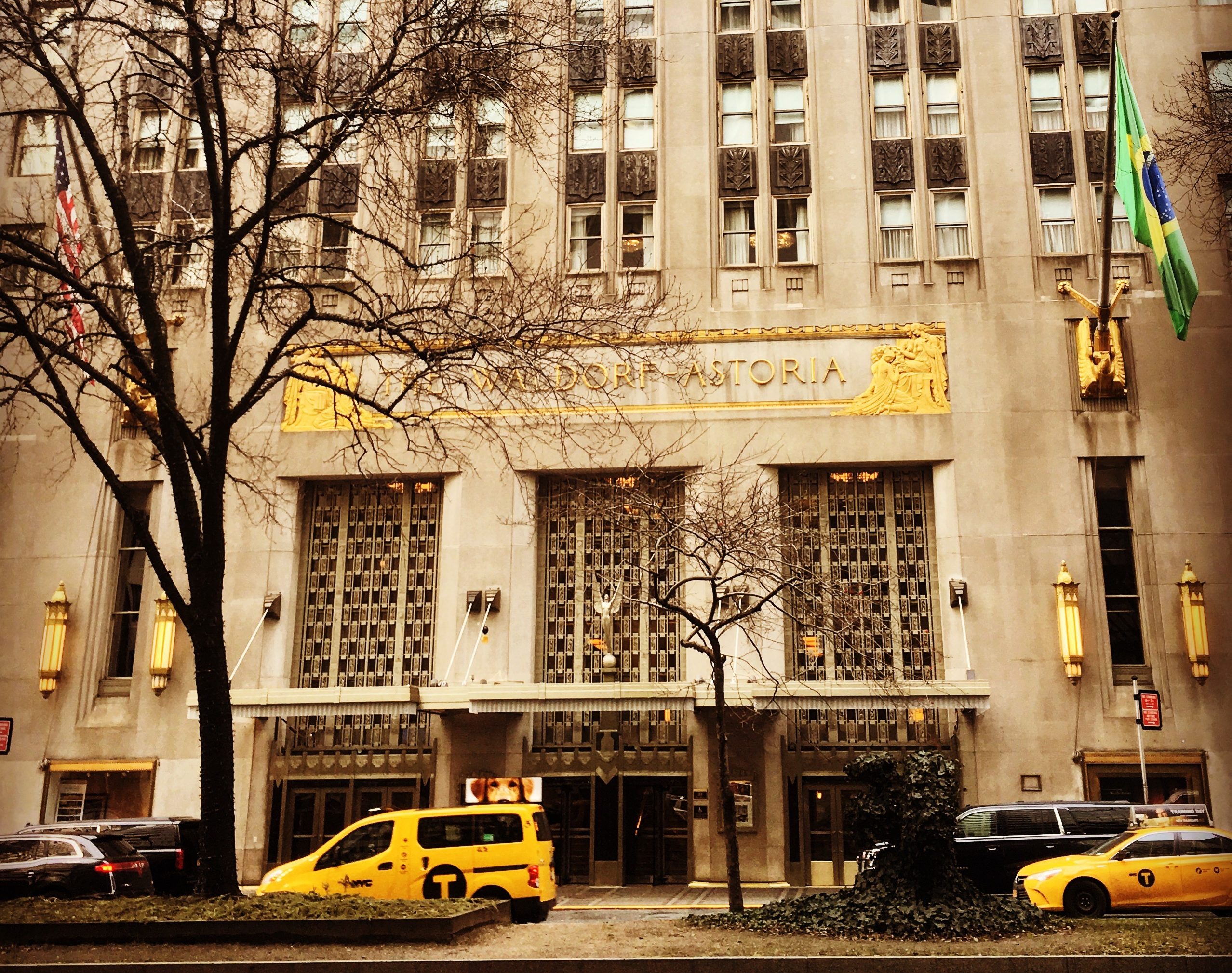 Entrada do Waldorf Astoria na Park Avenue